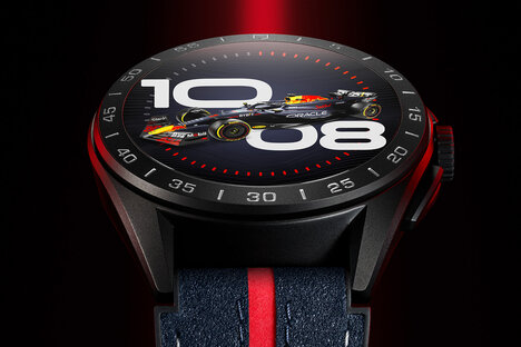 TAG Heuer Connected Calibre E4 x Oracle Red Bull Racing Watch