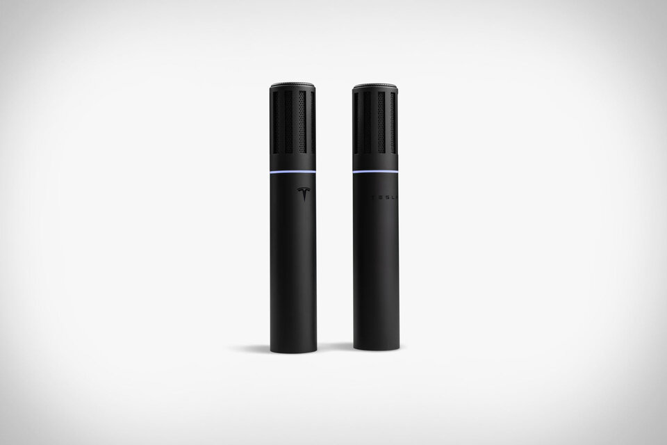 tesla-caraoke-mic-1-thumb-