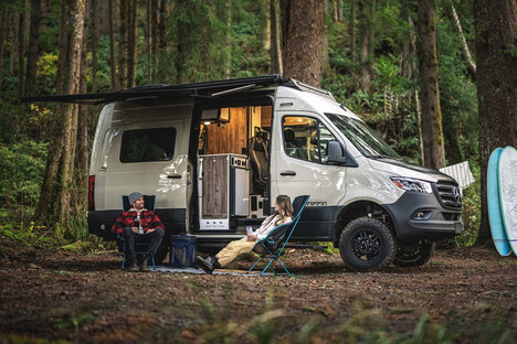 Tiffin GH1 Adventure Van Tiffin GH1 Adventure Van