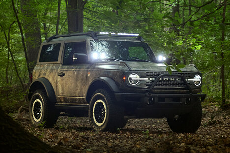 Ford Bronco Sasquatch Searcher SUV Ford Bronco Sasquatch Searcher SUV