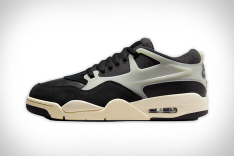 Nike Air Jordan 4 RM 运动鞋