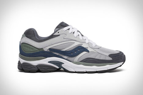 Saucony Progrid Omni 9 高级运动鞋