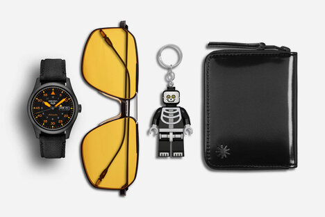 Everyday Carry: Bare Bones Everyday Carry: Bare Bones