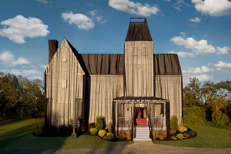 The Beetlejuice House The Beetlejuice House