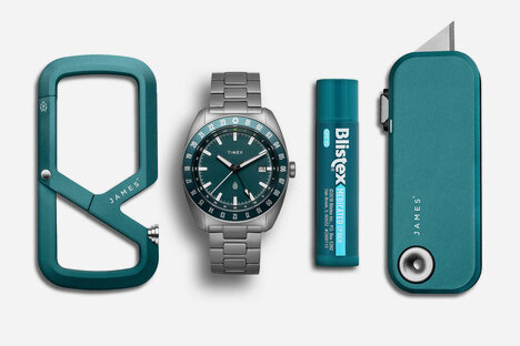 Everyday Carry: Emerald Everyday Carry: Emerald