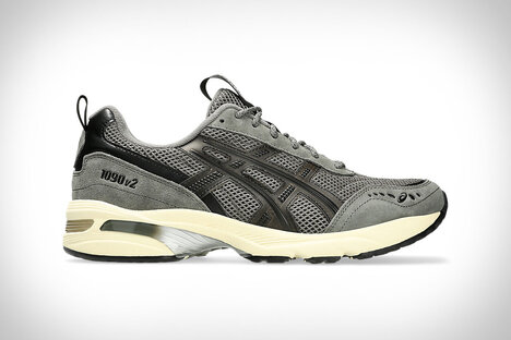 ASICS GEL-1090 V2 Truffle Grey Sneakers ASICS GEL-1090 V2 Truffle Grey Sneakers