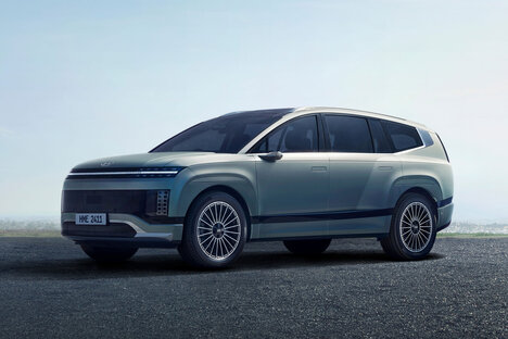 Hyundai IONIQ 9 Electric SUV Hyundai IONIQ 9 Electric SUV