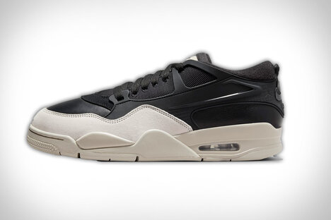 Nike Air Jordan 4 RM 运动鞋