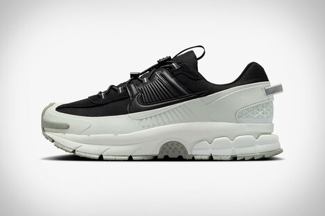 Nike Zoom Vomero Roam Sneakers Nike Zoom Vomero Roam Sneakers