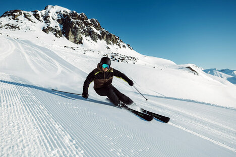 Porsche x Head 911 Turbo Ski Collection Porsche x Head 911 Turbo Ski Collection