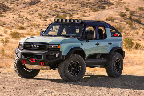 Toyota Land Cruiser ROX Concept