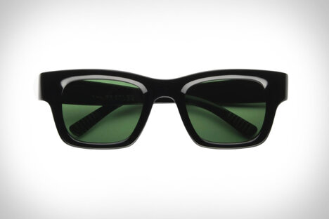 AKILA Blackbird x The Beatles Sunglasses AKILA Blackbird x The Beatles Sunglasses