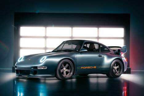 1995 Porsche 911 Remastered by Gunther Werks 1995 Porsche 911 Remastered by Gunther Werks