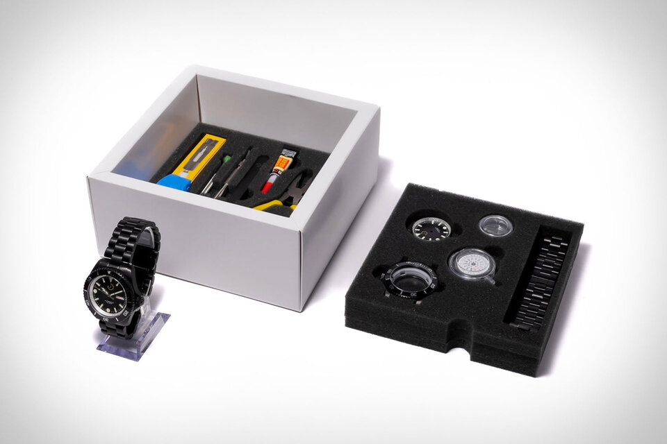 Wolf x Analog Shift 1976 Collection Watch Box | Uncrate