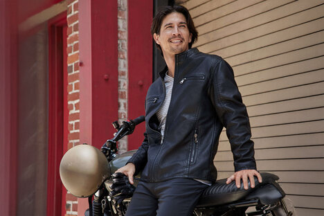 Men's Wearhouse Clearance Event