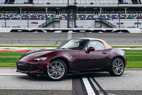 2025 Mazda MX-5 Miata 35th Anniversary Edition 2025 Mazda MX-5 Miata 35th Anniversary Edition