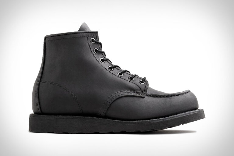 Red Wing Heritage All Black Classic Moc