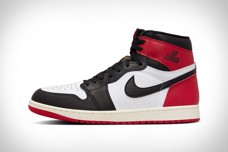 Nike Air Jordan 1 High OG Black Toe Sneaker