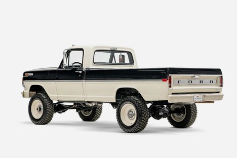 Velocity 1972 Ford F-250