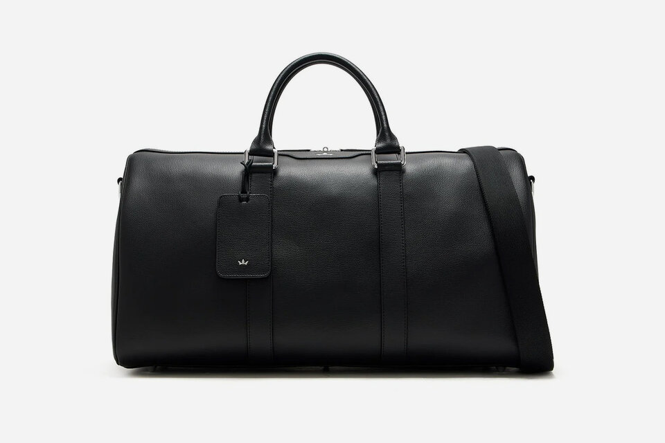 Roderer Award Travel Bag | Uncrate