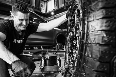 Ammo NYC 轮式保养套装