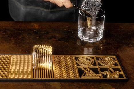 Ash Harbor 图案制冰机托盘