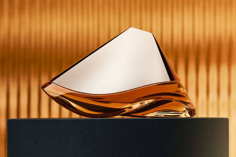 Aston Martin x Bowmore ARC-54 Whisky Aston Martin x Bowmore ARC-54 Whisky