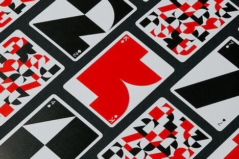 只需输入扑克牌