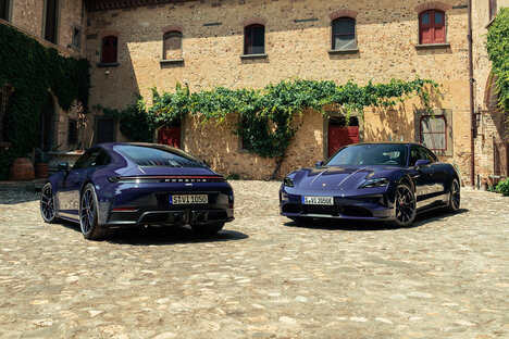 Porsche Italia x Ferragamo 911 & Taycan Porsche Italia x Ferragamo 911 & Taycan