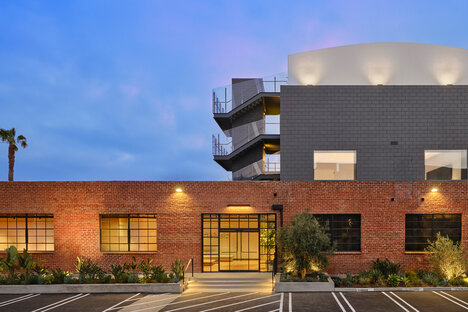 Apple Music Studio Los Angeles