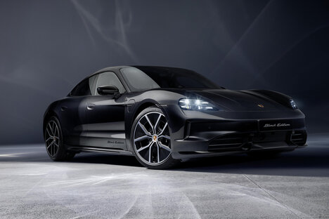 2026 Porsche Taycan Black Edition