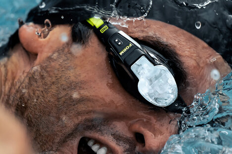 Form Smart Swim 2 Pro Goggles