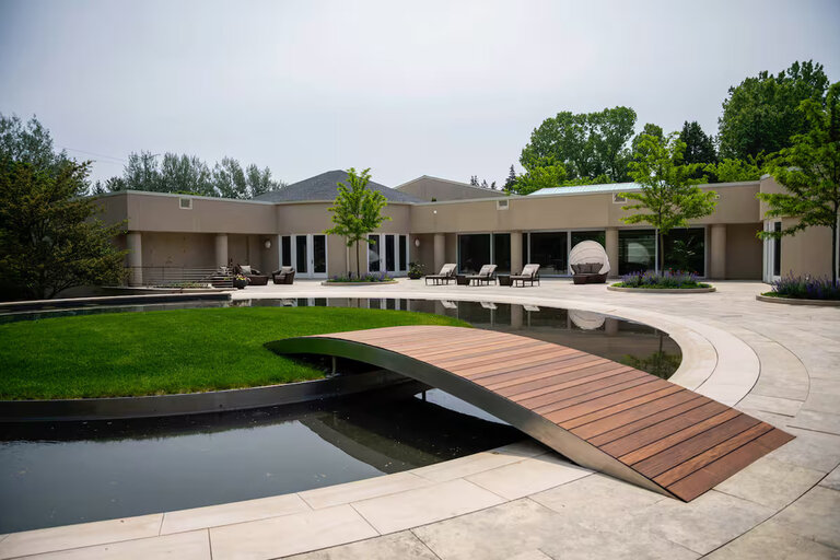 Michael Jordan's Champions Point House
