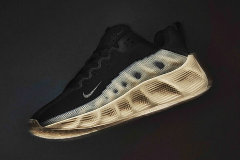 Nike Ava Rover Sneaker