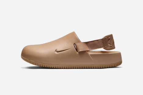 Nike Calm Mules