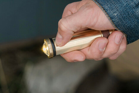 Barebones Mini Flashlight Barebones Mini Flashlight