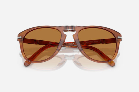 Persol Steve McQueen 714SM Terra Di Siena Sunglasses Persol Steve McQueen 714SM Terra Di Siena Sunglasses