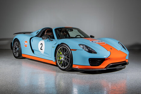 2015 Porsche 918 Weissach Gulf Spyder 2015 Porsche 918 Weissach Gulf Spyder