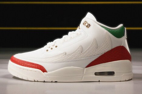 Nike Air Jordan 3 Retro El Vuelo Sneakers