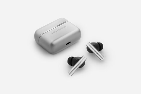 Bang & Olufsen Beo Grace Earphones Bang & Olufsen Beo Grace Earphones