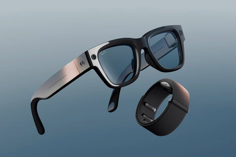 Meta Ray-Ban Display Smart Glasses Meta Ray-Ban Display Smart Glasses