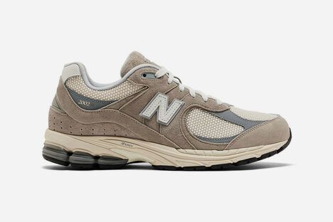 New Balance 2002R Arid Stone Sneakers New Balance 2002R Arid Stone Sneakers