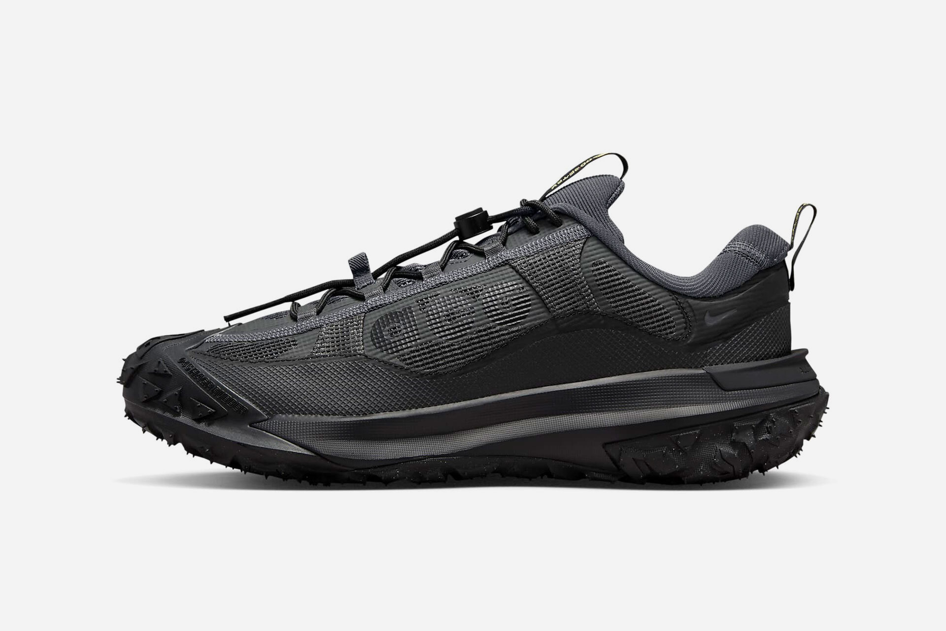 【美品】ACG Mounitan Fly 2 Low GORE-TEX 28 Nike ACG Mountain Fly 2 Low Gore-Tex Trail Shoes | Uncrate
