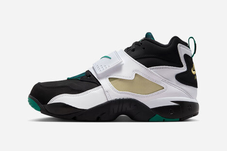 Nike Air Diamond Turf '93 Sneakers