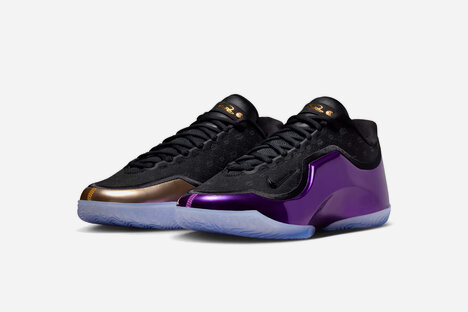 Nike LeBron XXIII Chosen One Shoe