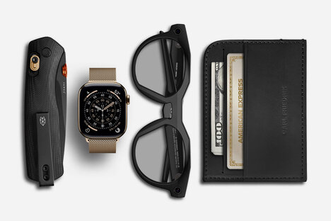 Everyday Carry: Black Gold