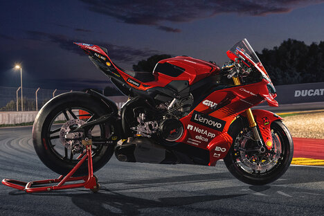 Ducati Panigale V4 Márquez 2025 World Champion Replica