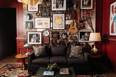 Noelle Ryman Vinyl Suite