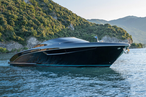 Riva Cento Yacht