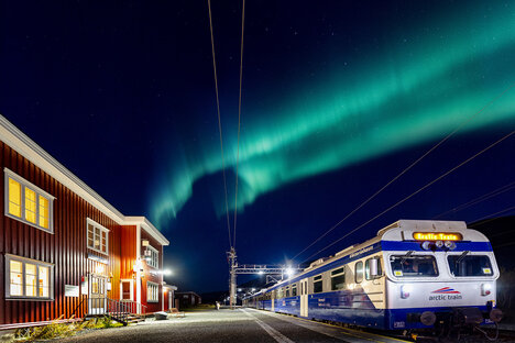 Norwegian Travel Northern Lights Train